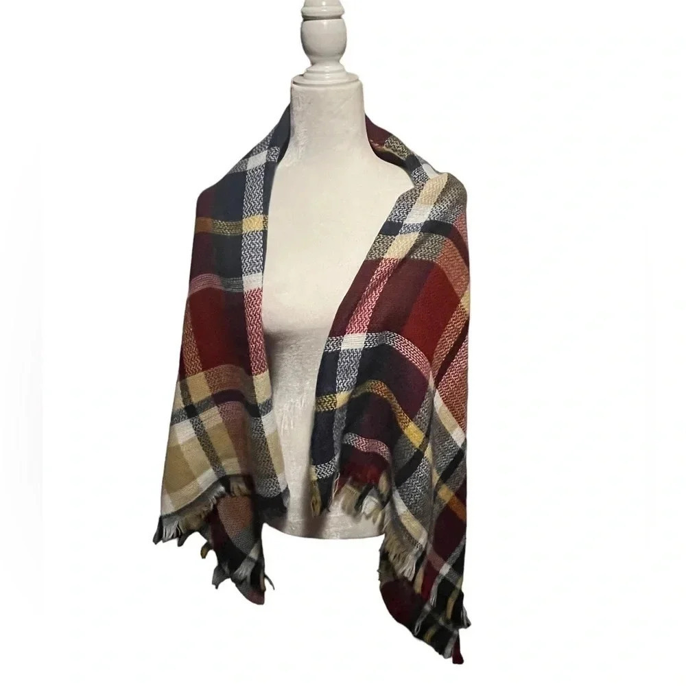 Plaid Blanket Scarf/Wrap Soft Fringed Cozy Collegiate Preppy